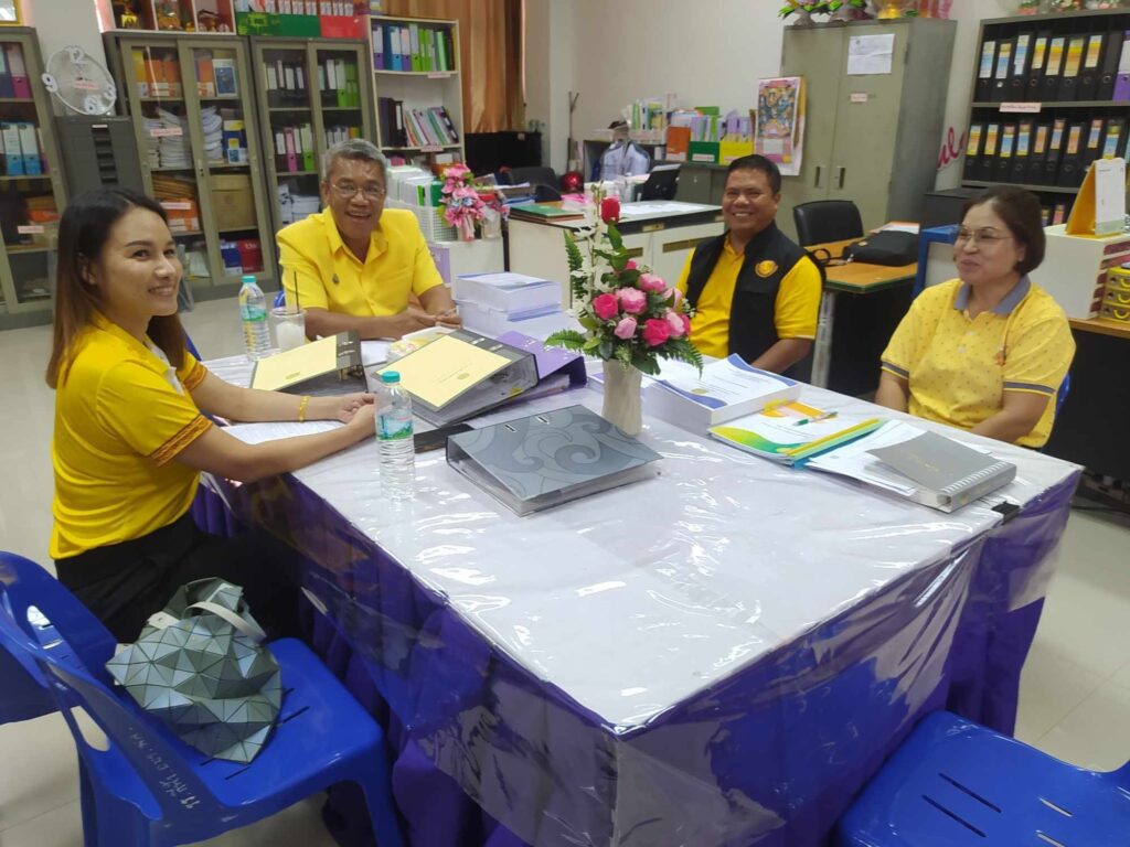 นิเทศก์ การเรียน การสอน พร้อมให้คำแนะนำ การเรียน การสอน ในปีการศึกษาใหม่ 1/2567 ของโรงเรียน
