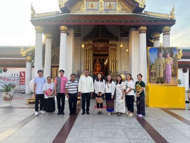 ฯเข้าร่วมกิจกรรมทำบุญตักบาตร “ชินะราชา เบิกฟ้าเสริมบุญ ตักบาตรรับอรุณหน้าพระวิหาร เสริมพลังศรัทธา @ เมืองสองแคว”